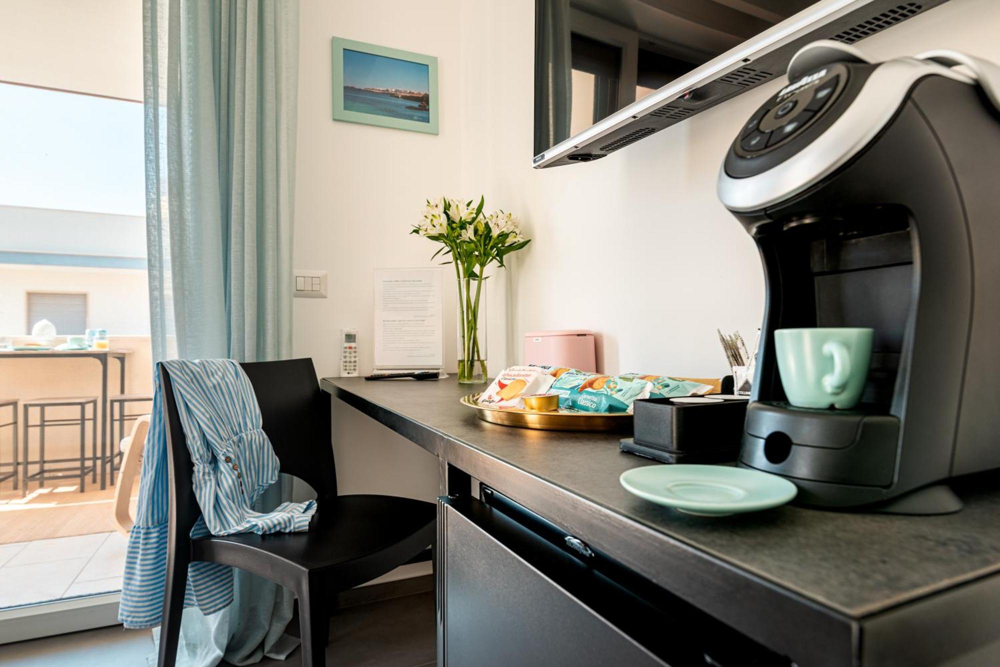 Verdeaqua Rooms โปลีญาโนอามาเร ภายนอก รูปภาพ