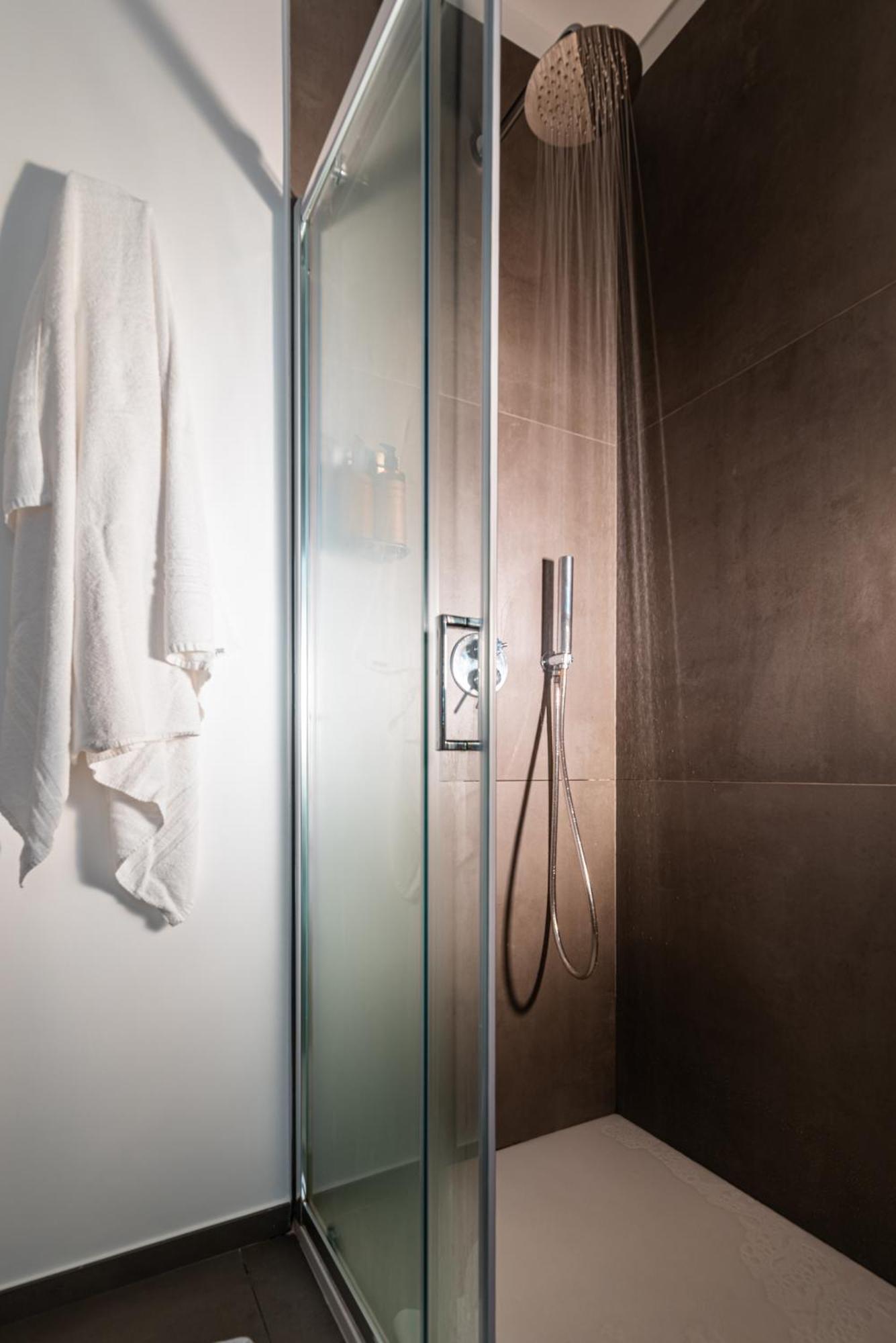 Verdeaqua Rooms โปลีญาโนอามาเร ภายนอก รูปภาพ